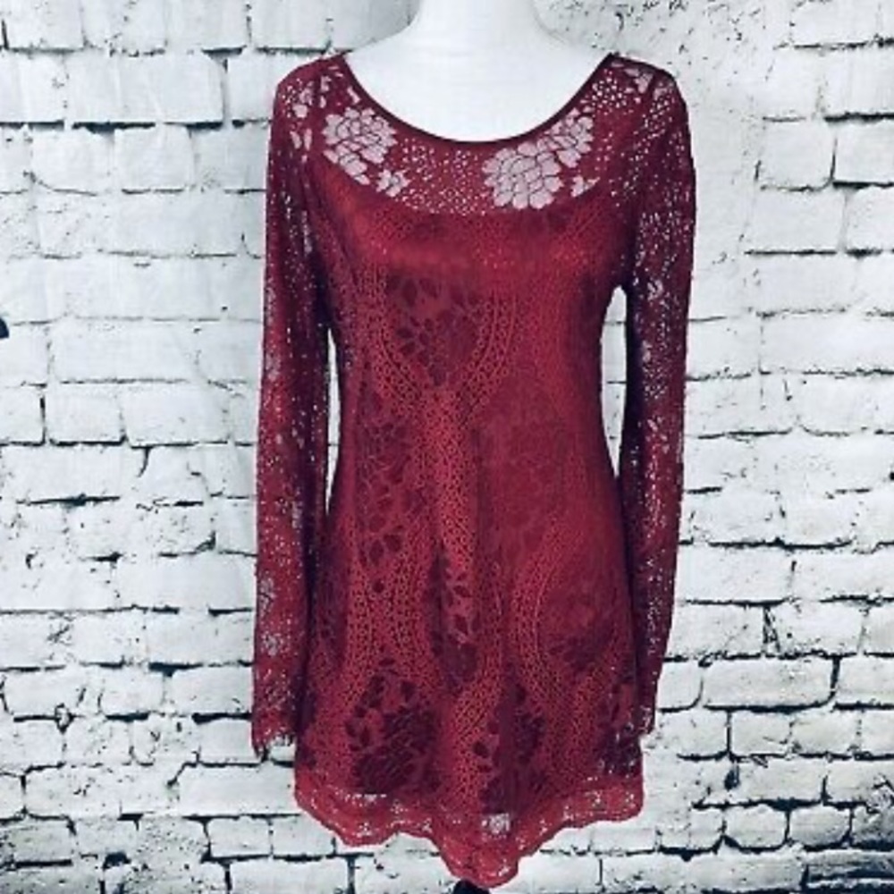 Lace long sleeve dress